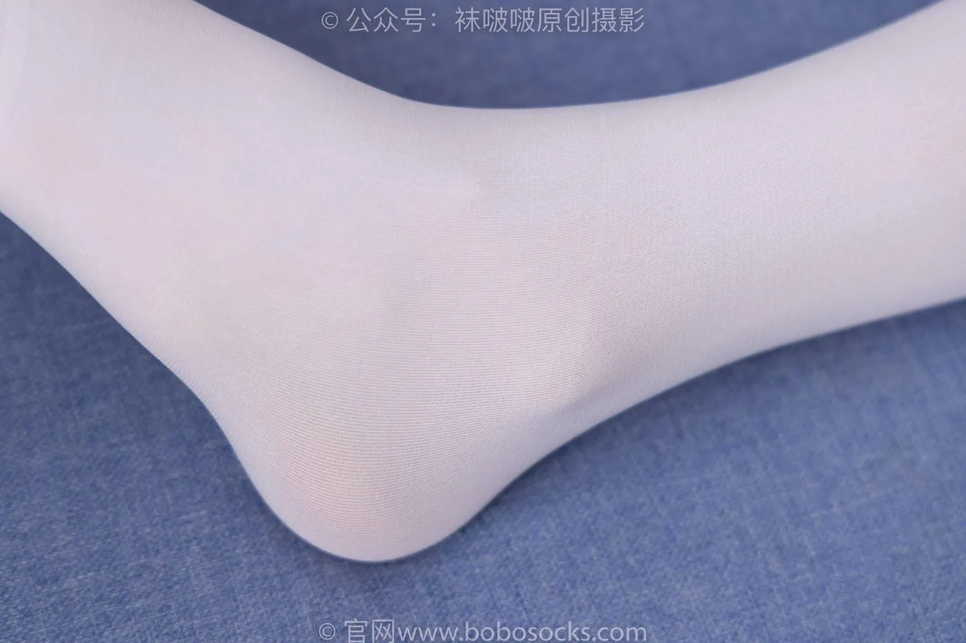 [BoBoSocks袜啵啵]NO.195 小甜豆-黑皮鞋、厚白丝、女仆装 [135P]插图2
